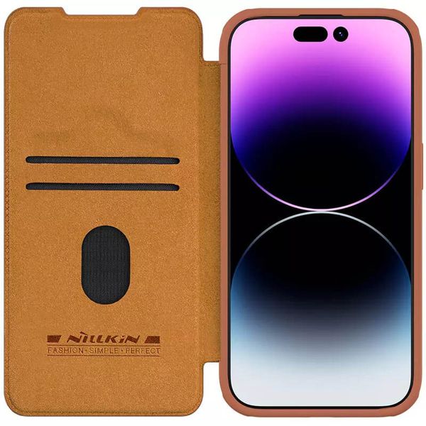 Шкіряний чохол (книжка) Nillkin Qin Pro Camshield для Apple iPhone 15 Pro (6.1") Коричневий (267162) 267162 фото