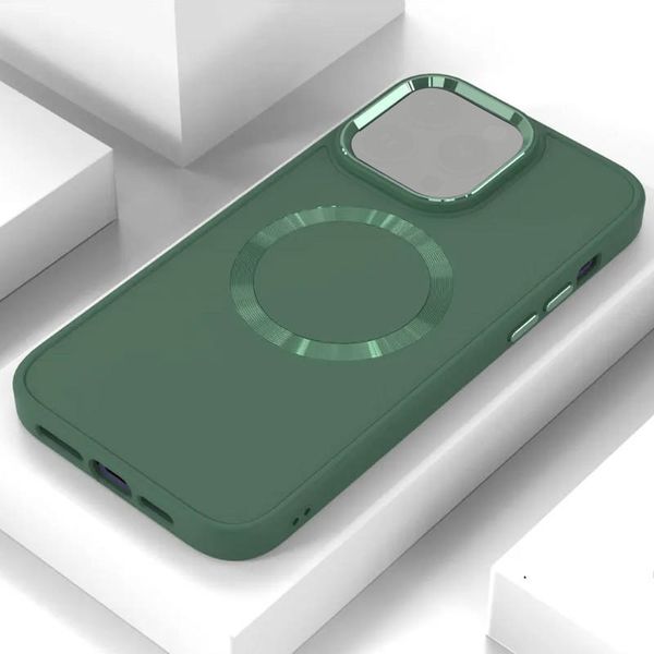 TPU чохол Bonbon Metal Style with MagSafe для Apple iPhone 14 Plus (6.7") Зелений / Pine green (251423) 251423 фото